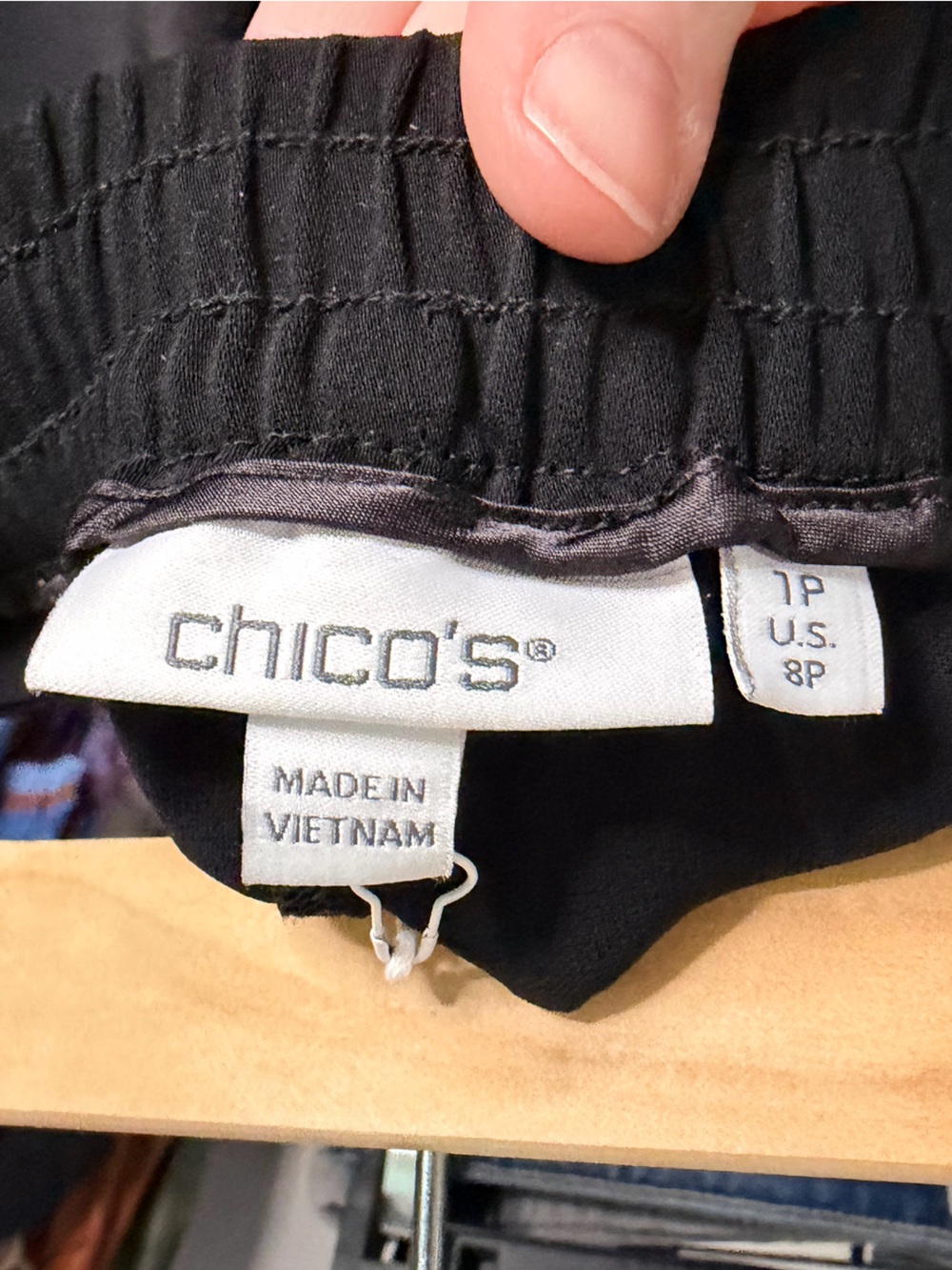 Chico's Black Wide-Leg Dress Pants - Picture 5 of 8